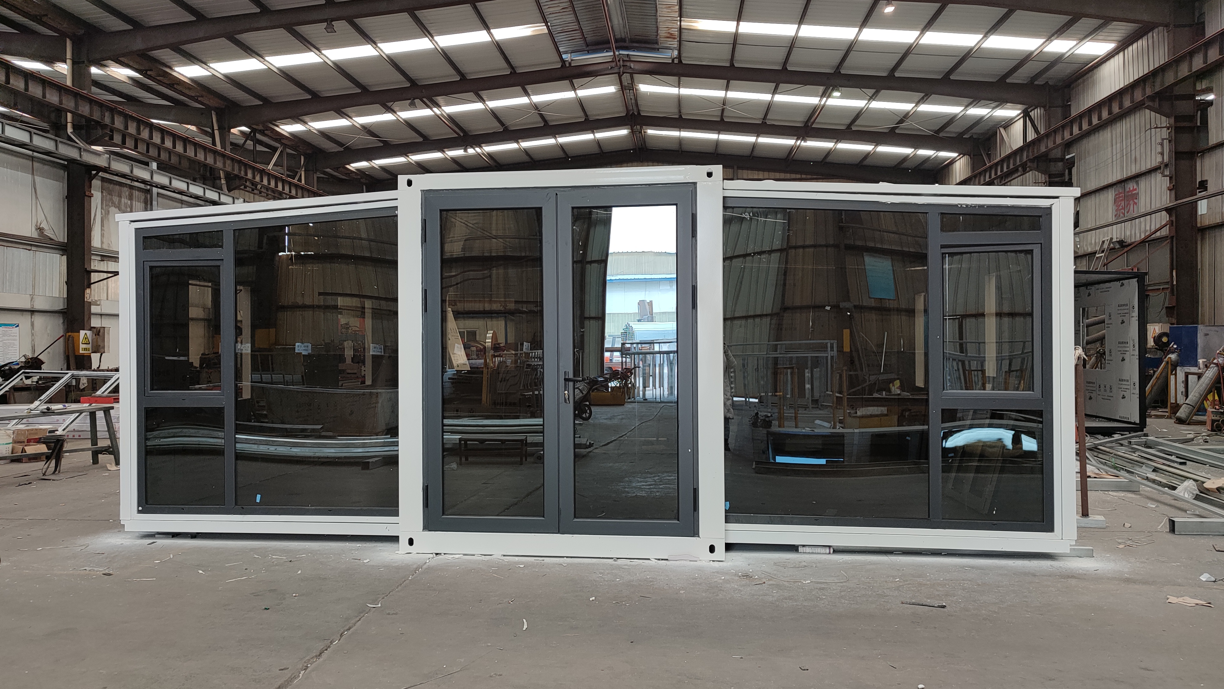 利達集團伸縮式集裝箱房：靈活多變的空間奇跡